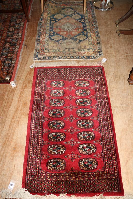 2 prayer rugs